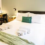 50mt Metro Station - 20min Walking From Colosseum - Romecentralhouse - Elegant And Fully Equipped *