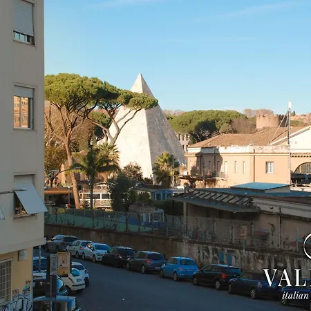 Апартаменты Piramide - 20min Walking From Colosseum - 1min From Metro Station - Valente Italian Рим