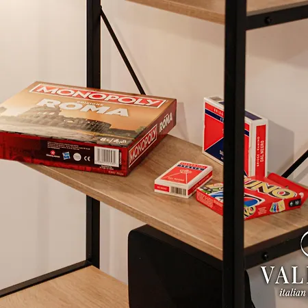 Apartman Piramide - 20min Walking From Colosseum - 1min From Metro Station - Valente Italian