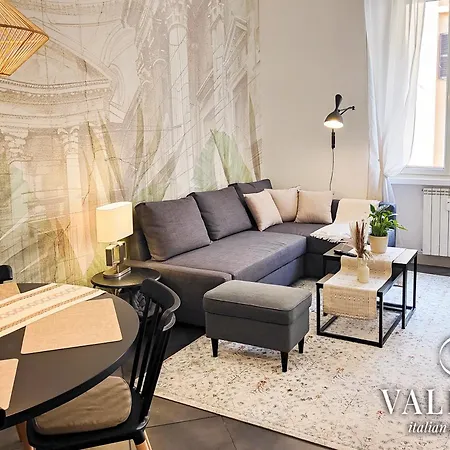 Piramide - 20min Walking From Colosseum - 1min From Metro Station - Valente Italian Róma