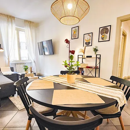 50mt Metro Station - 20min Walking From Colosseum - Romecentralhouse - Elegant And Fully Equipped Appartement *