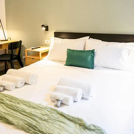 50mt Metro Station - 20min Walking From Colosseum - Romecentralhouse - Elegant And Fully Equipped *