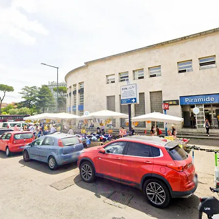 50mt Metro Station - 20min Walking From Colosseum - Romecentralhouse - Elegant And Fully Equipped