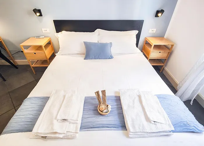 50mt Metro Station - 20min Walking From Colosseum - Romecentralhouse - Elegant And Fully Equipped Appartement Rome